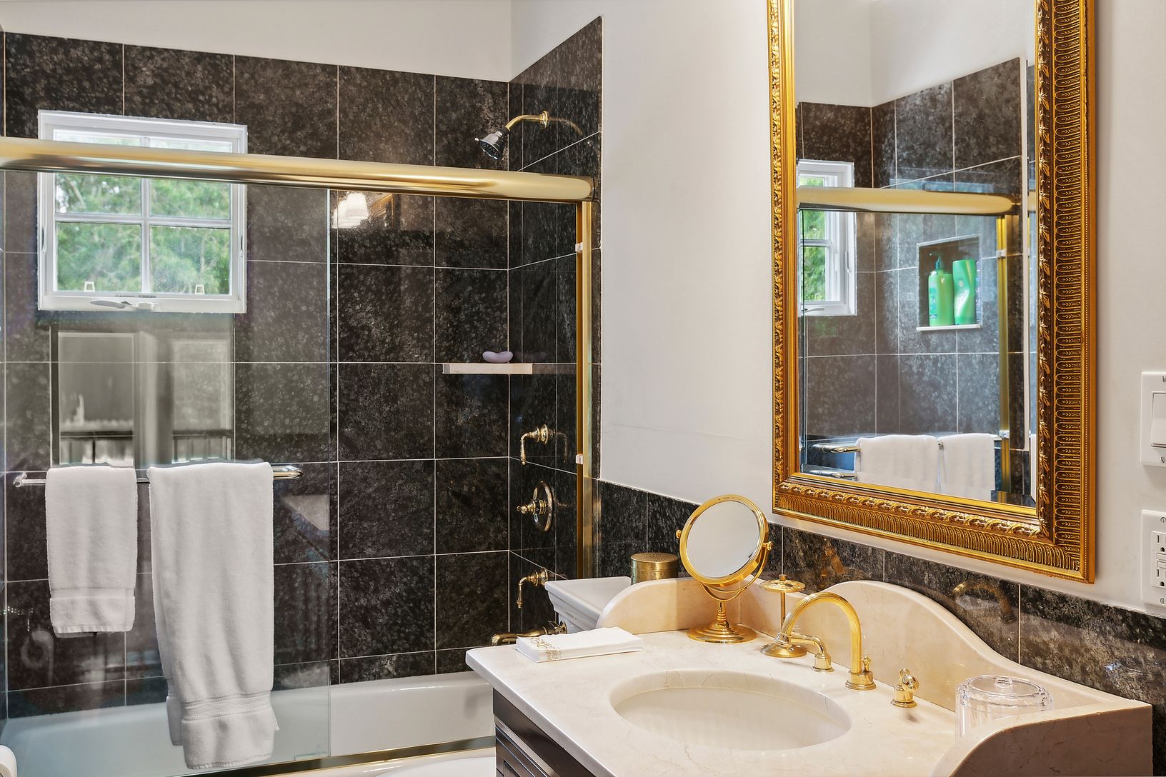  Guest bath/ Second floor