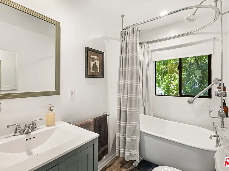 3744 Buena Park Dr — Photo 24