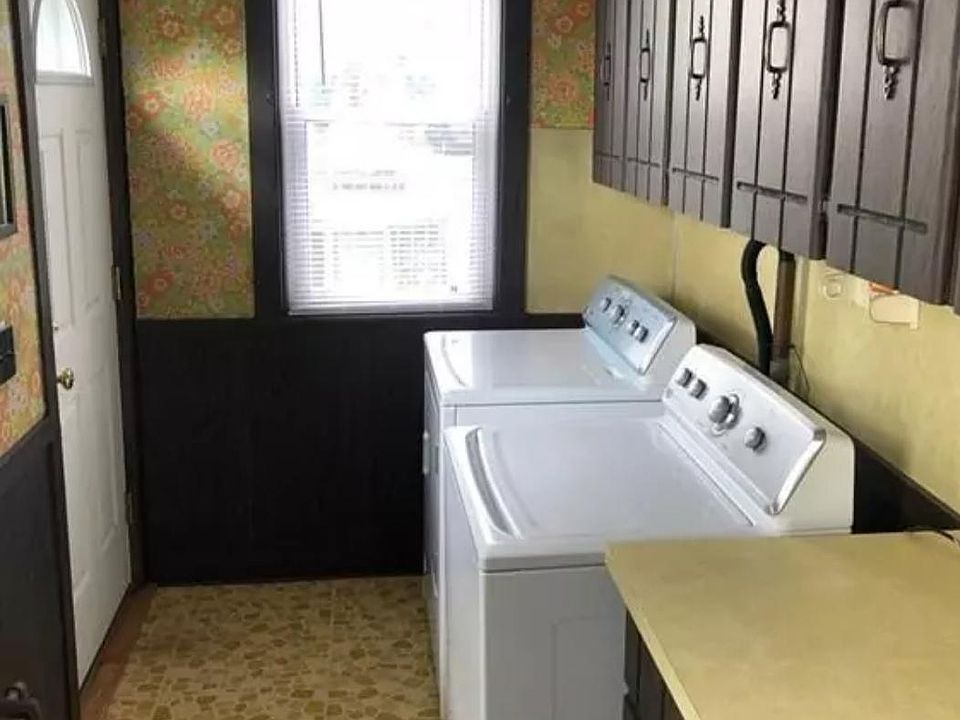 1st image of 34 Quincy St