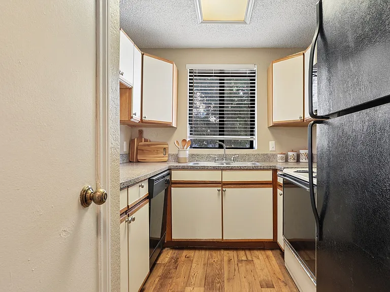 Lake Village West — Photo 1