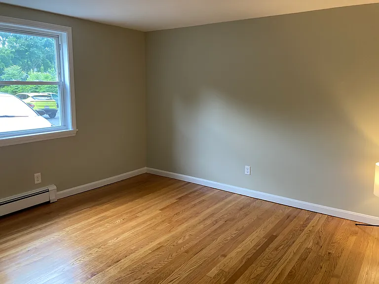 255 Nesmith St #1 — Photo 6