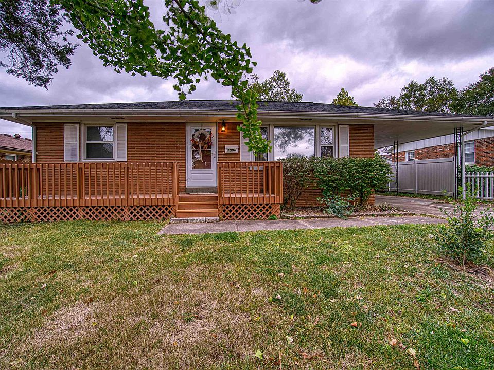 1st image of 1906 Carol Dr