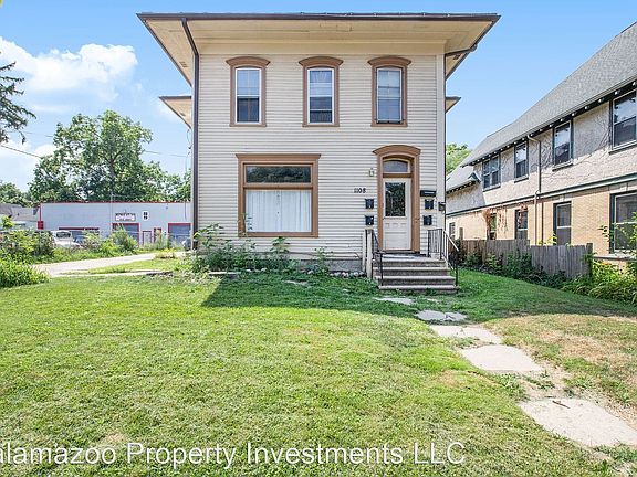 4th image of 1108 S Westnedge Ave Unit 3