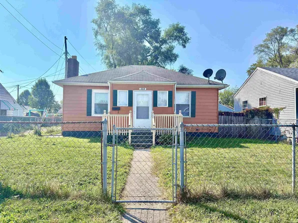 1818 W Indiana Ave, South Bend, IN 46613