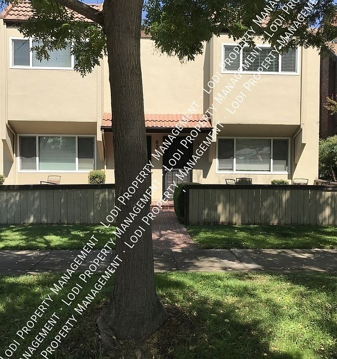 1st image of 423 W Oak St APT 1