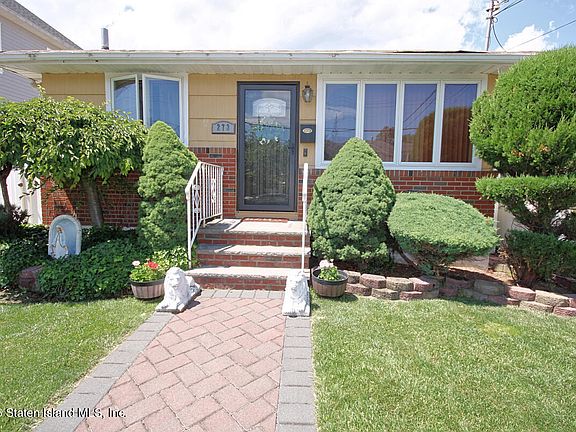 2nd image of 273 Ramona Ave