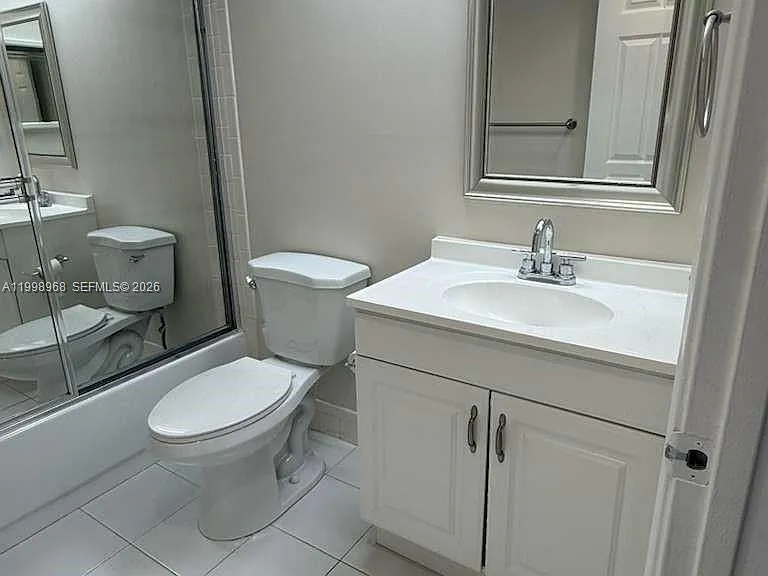 1401 SW 128th Ter #205H — Photo 11