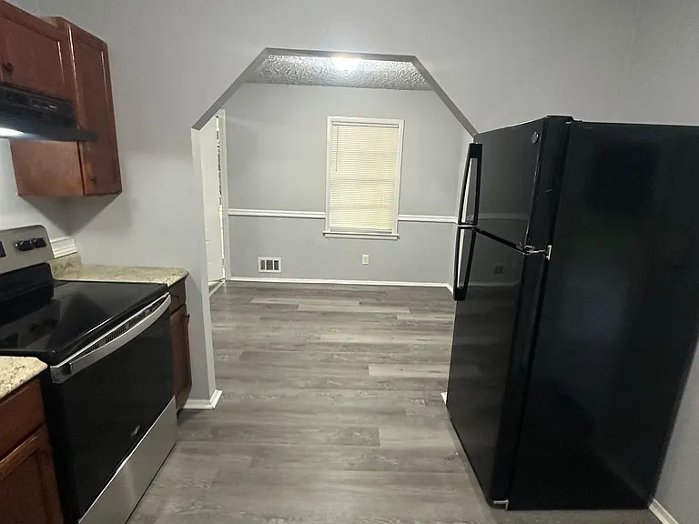 400 Greenhill Way — Photo 12