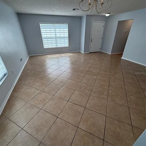707 Battery Pointe Dr — Photo 4