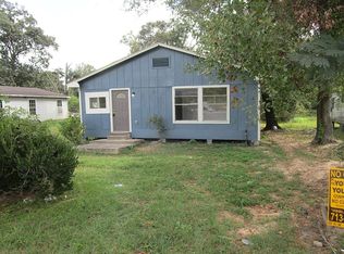 1614 N Travis Ave, Cleveland, TX 77327