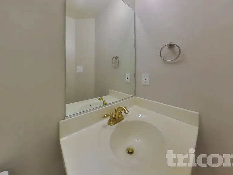 9603 Woodyard Cir — Photo 11