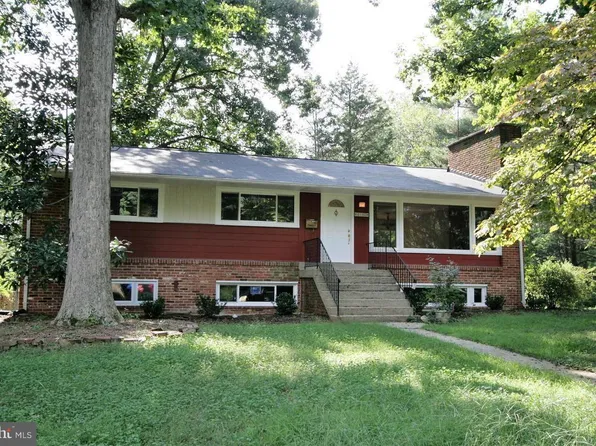 4136 Watkins Trl, Annandale, VA 22003