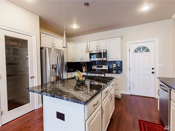 3rd image of 12322 SE 262nd Ct