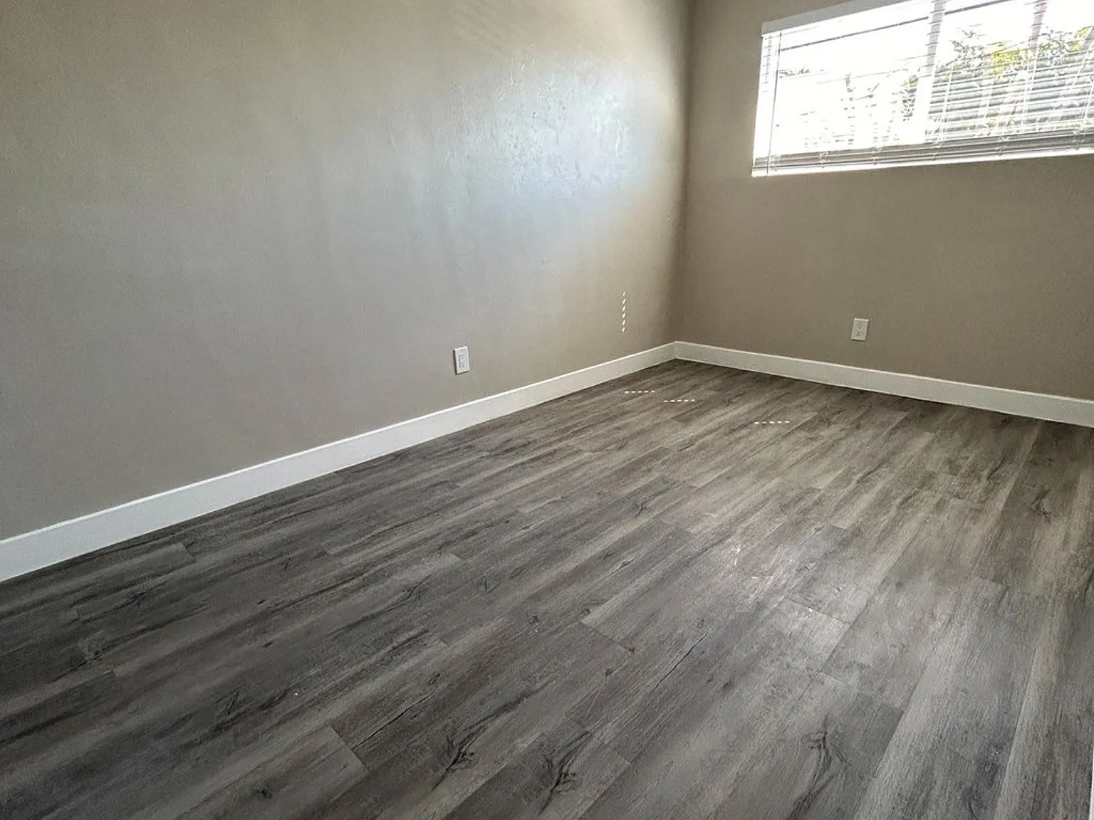 1032 Martin Luther King Ave. — Photo 4