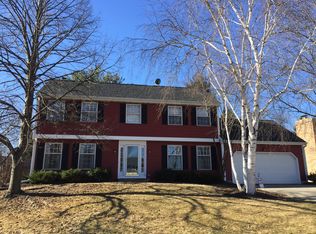 17 Brule Cir, Madison, WI 53717