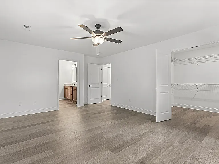 1645 Lateglow Way — Photo 10