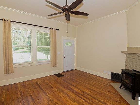4th image of 3601 Central Ave