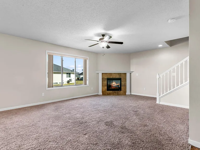 1160 Crescent View Dr NE — Photo 6