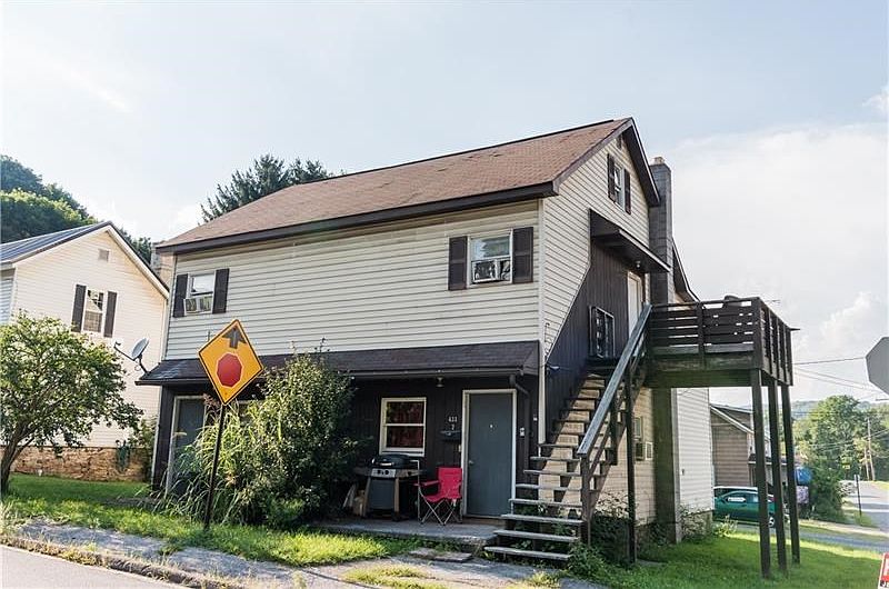 2nd image of 433 Schofield St