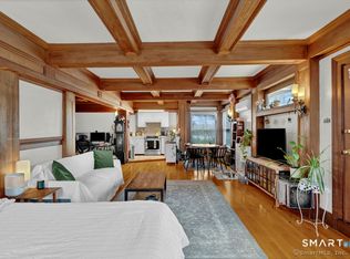 11 Winthrop Rd #B, West Hartford, CT 06110