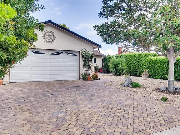 2nd image of 8966 New Seabury Dr