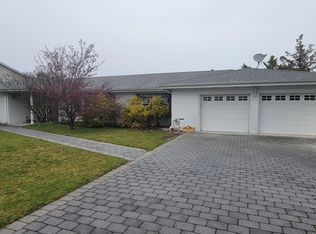 196 Manorside Dr, Brick, NJ 08724