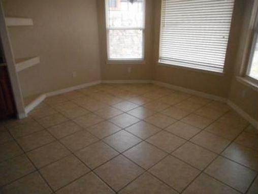 3rd image of 6328 Franklin Desert Dr
