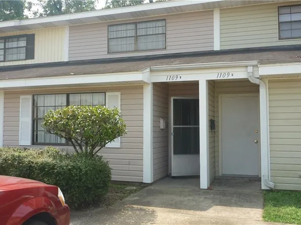 1109 Deesport St APT B, Lake Charles, LA 70601