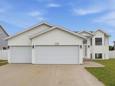 4419 48th St S, Fargo, ND, 58104
