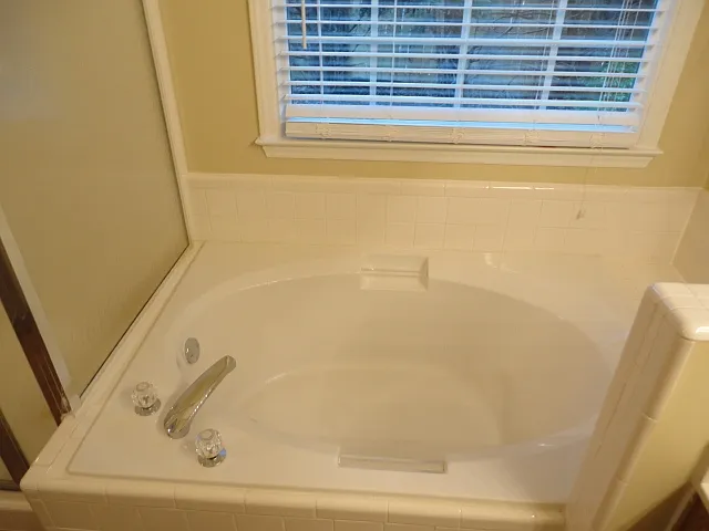 102 Selsey Dr — Photo 13