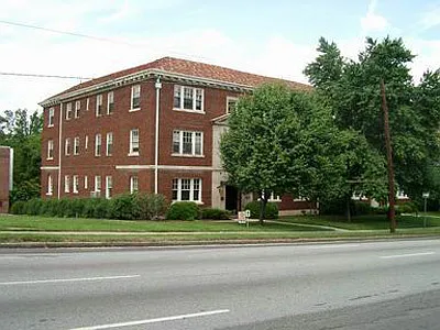 904 W Market St Photo 1