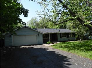 4660 Ransom Rd, Clarence, NY 14031