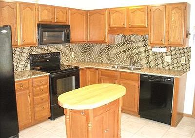 2nd image of 2841 Shady Hollow Trl