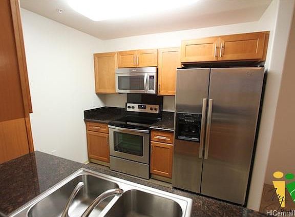 3rd image of 91-1041 Kamaaha Ave APT 1402