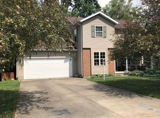 204 Christopher Ct, Hebron, OH 43025