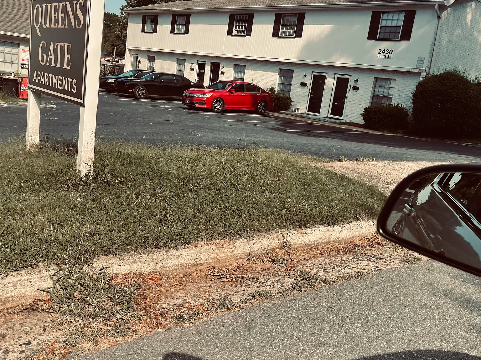 Queensgate apt llc — Photo 2