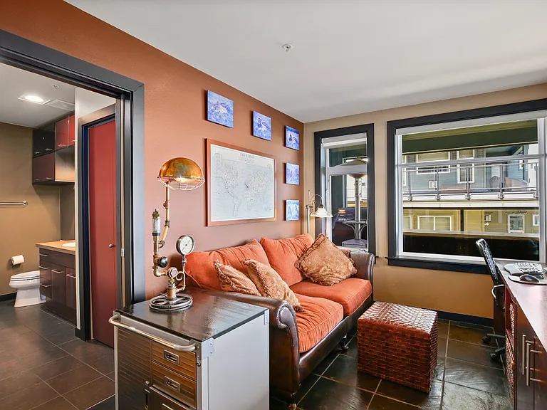 655 Crockett St #B201 — Photo 14