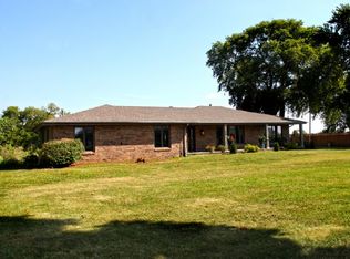 809 E Nishna Rd, Shenandoah, IA 51601
