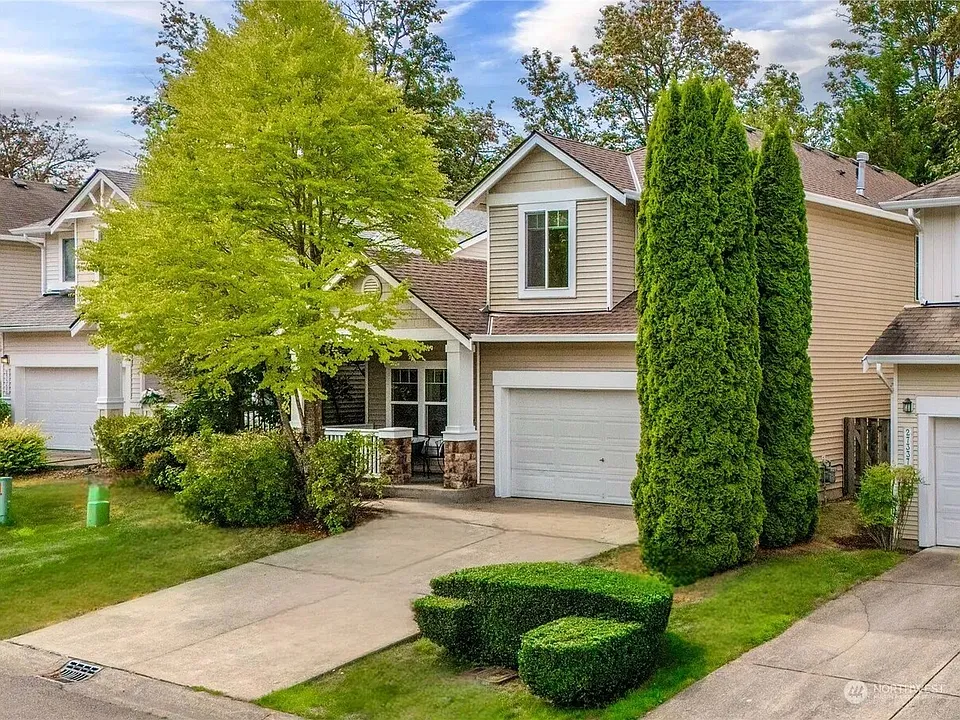 245th Ave SE