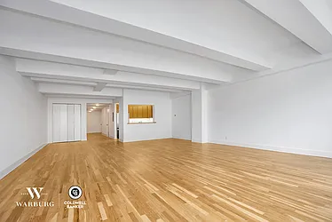 Rented by Warburg