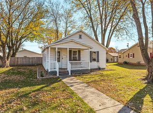 405 N Edwards St, Altamont, IL 62411
