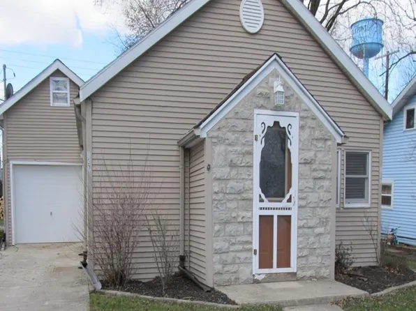 137 Burkhart Ave, Russells Point, OH 43348