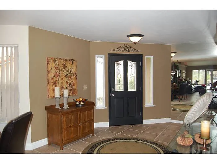 1610 Riverlake Rd photo 1