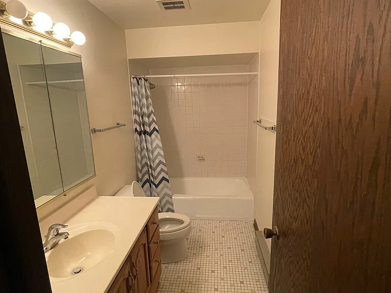 109 E Nebraska St #1 — Photo 4