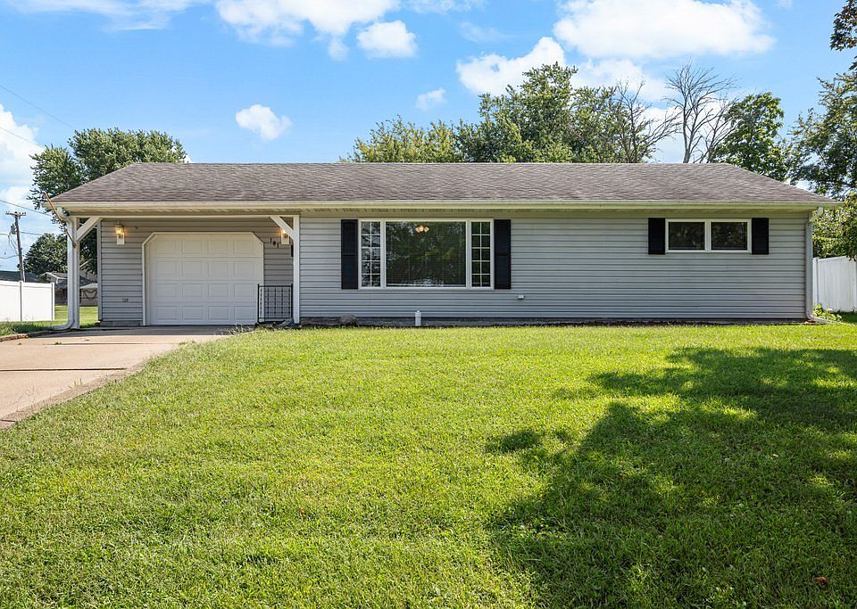 1st image of 101 Riverview Dr