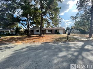 6759 Seaford Dr, Fayetteville, NC 28314