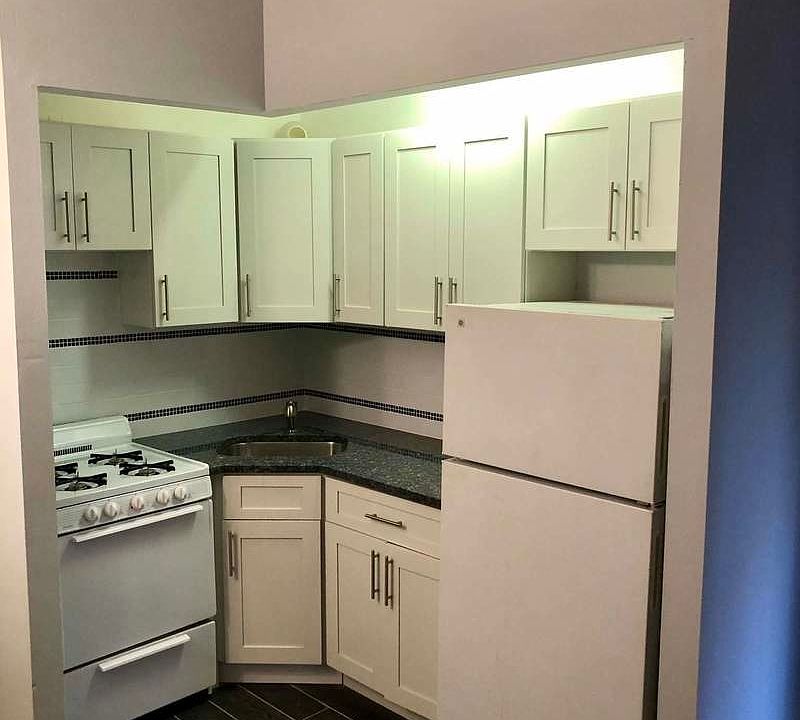 2nd image of 726 Amsterdam Ave APT 3B