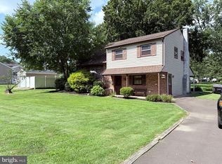 324 Eastwood Ave, Feasterville, PA 19053