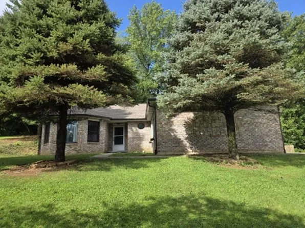 40 Bailliere Dr, Martinsville, IN 46151