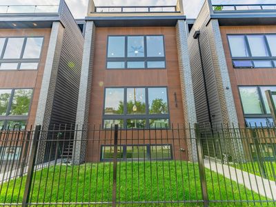 4210 W 5th Ave, Chicago, IL, 60624